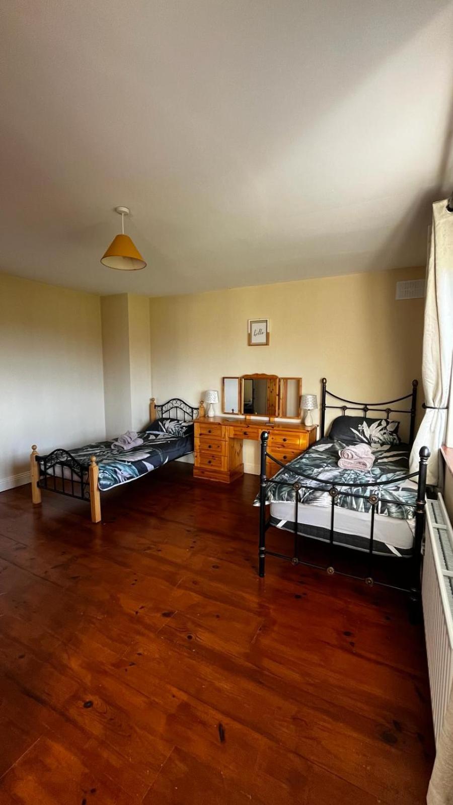 Barr An Chnoic Holiday Lettings 蒂珀雷里 外观 照片